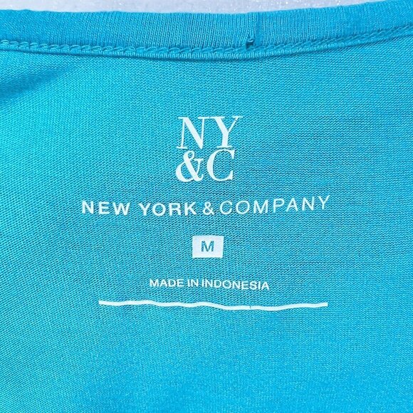 New York & Company Tank Top | Blue & White | Medium | Scoop Neck | Colorful - Picture 9 of 11
